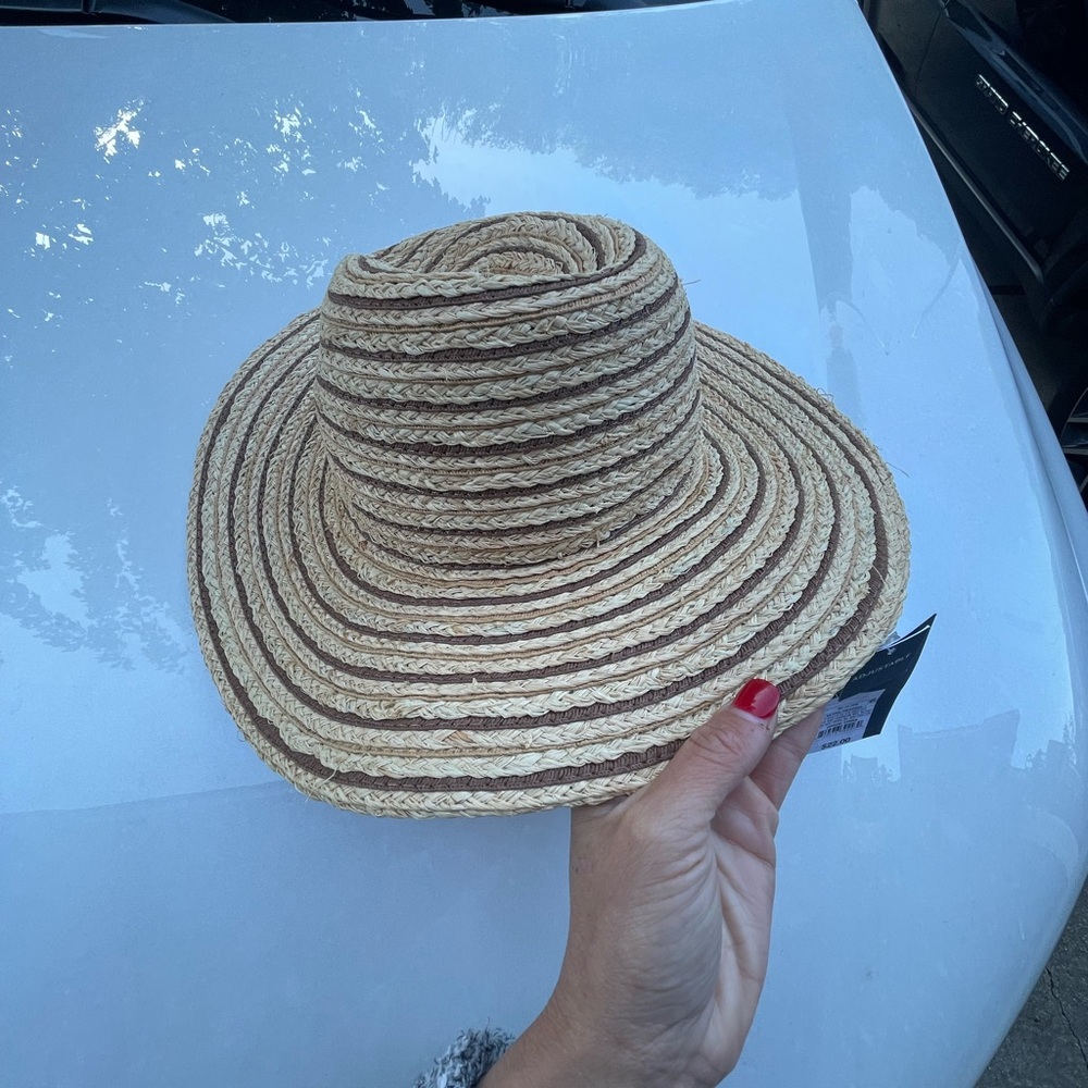 Universal Thread Natural Hat - Picture 4 of 4